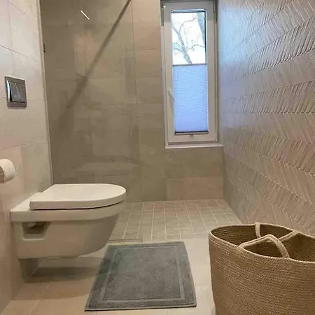 House With Garden & Parking * Тарту